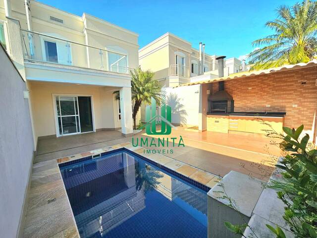 #UM251032 - Casa em condomínio para Venda em Santana de Parnaíba - SP