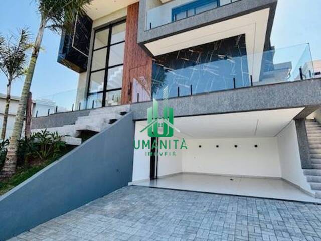 #UM251053 - Casa em condomínio para Venda em Santana de Parnaíba - SP