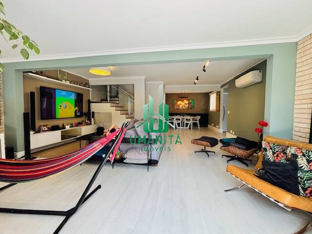 #UM251056 - Casa em condomínio para Locação em Santana de Parnaíba - SP