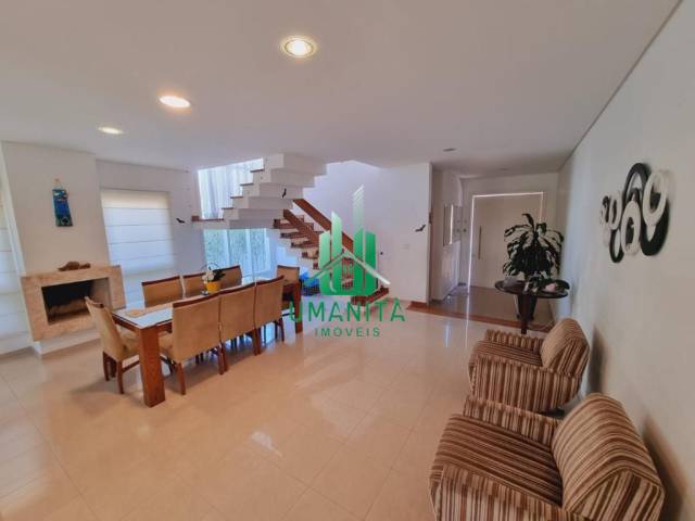 #UM261072 - Casa em condomínio para Venda em Santana de Parnaíba - SP