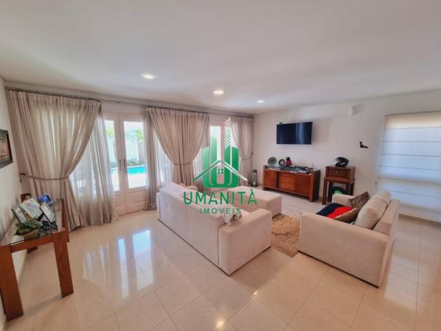 #UM261072 - Casa em condomínio para Venda em Santana de Parnaíba - SP