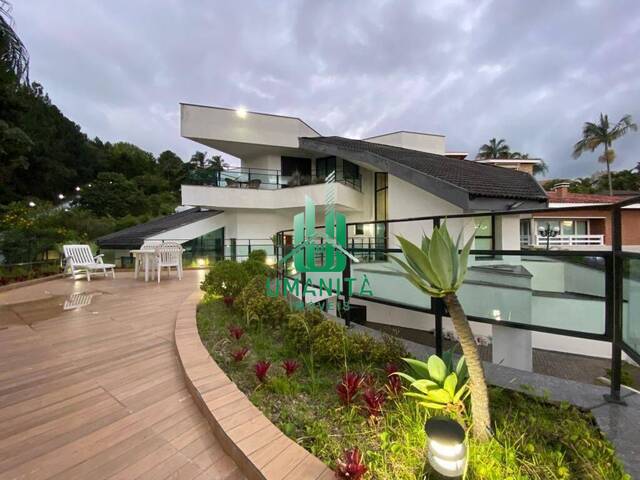 #UM261088 - Casa em condomínio para Venda em Santana de Parnaíba - SP