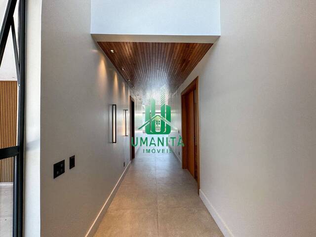 #UM261089 - Casa em condomínio para Venda em Santana de Parnaíba - SP