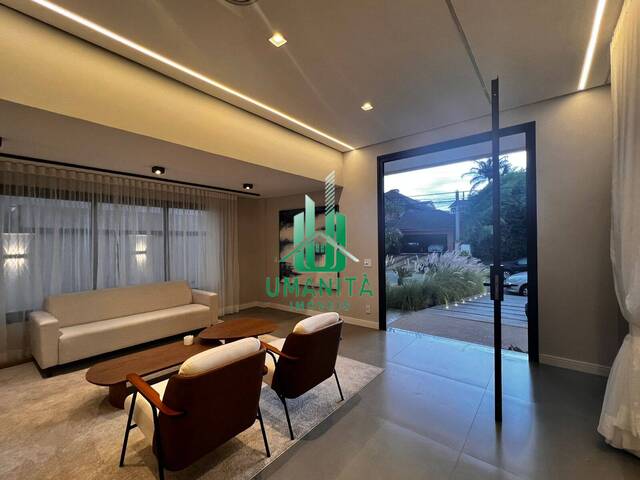 #UM261091 - Casa em condomínio para Venda em Barueri - SP