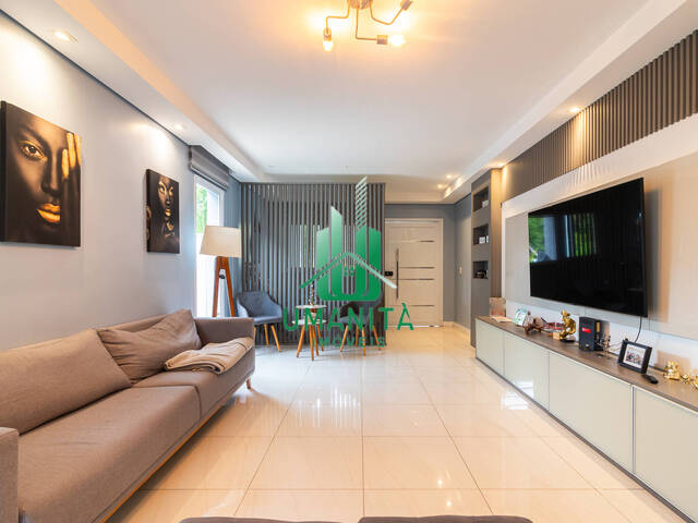 #UM261113 - Casa em condomínio para Venda em Santana de Parnaíba - SP