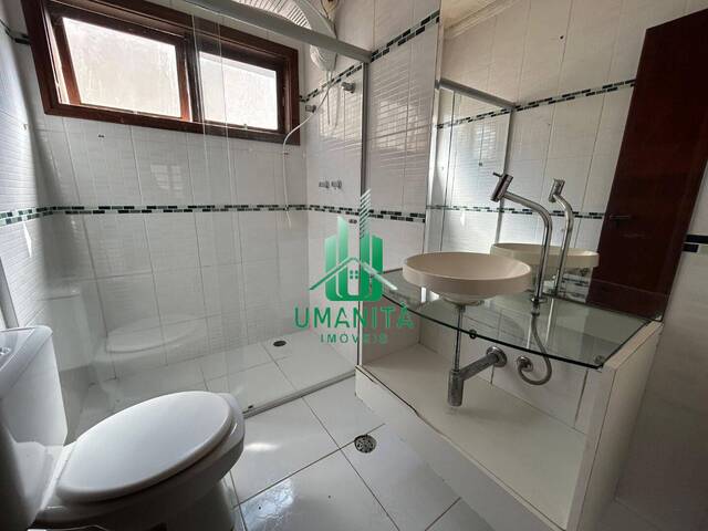 #UM261116 - Casa em condomínio para Venda em Santana de Parnaíba - SP