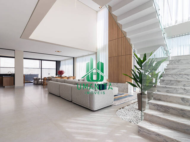 #1134 - Casa para Venda em Santana de Parnaíba - SP