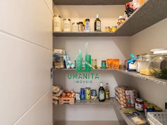 #UM261136 - Casa em condomínio para Venda em Santana de Parnaíba - SP