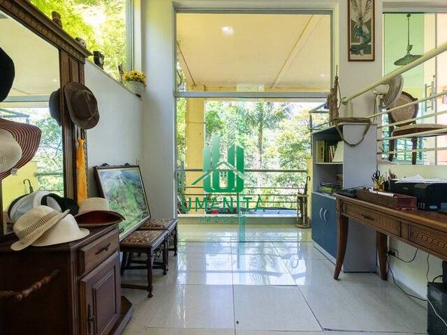 #UM261141 - Casa em condomínio para Venda em Santana de Parnaíba - SP