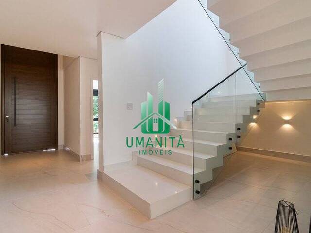 #UM261143 - Casa em condomínio para Venda em Barueri - SP