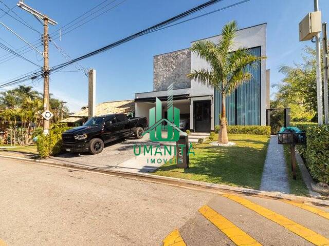 #UM261175 - Casa em condomínio para Venda em Santana de Parnaíba - SP